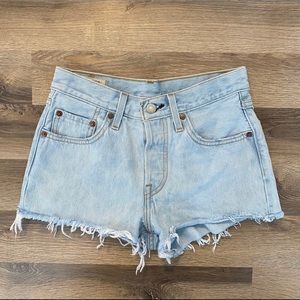 Levi Brand Light Wash Jean Shorts
